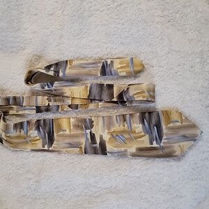 J.‎ Garcia Bee Hive collection 52 silk tie